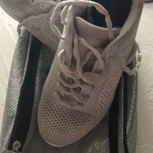 Varisty V-force Competition Cheer Shoe